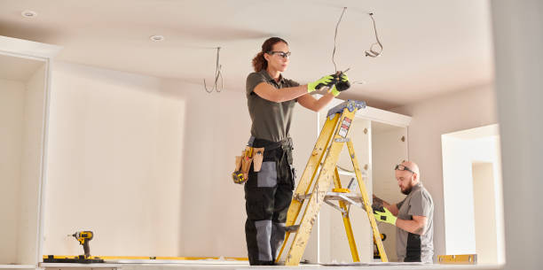 Best Local Electrician Companies  in Bangor, MI